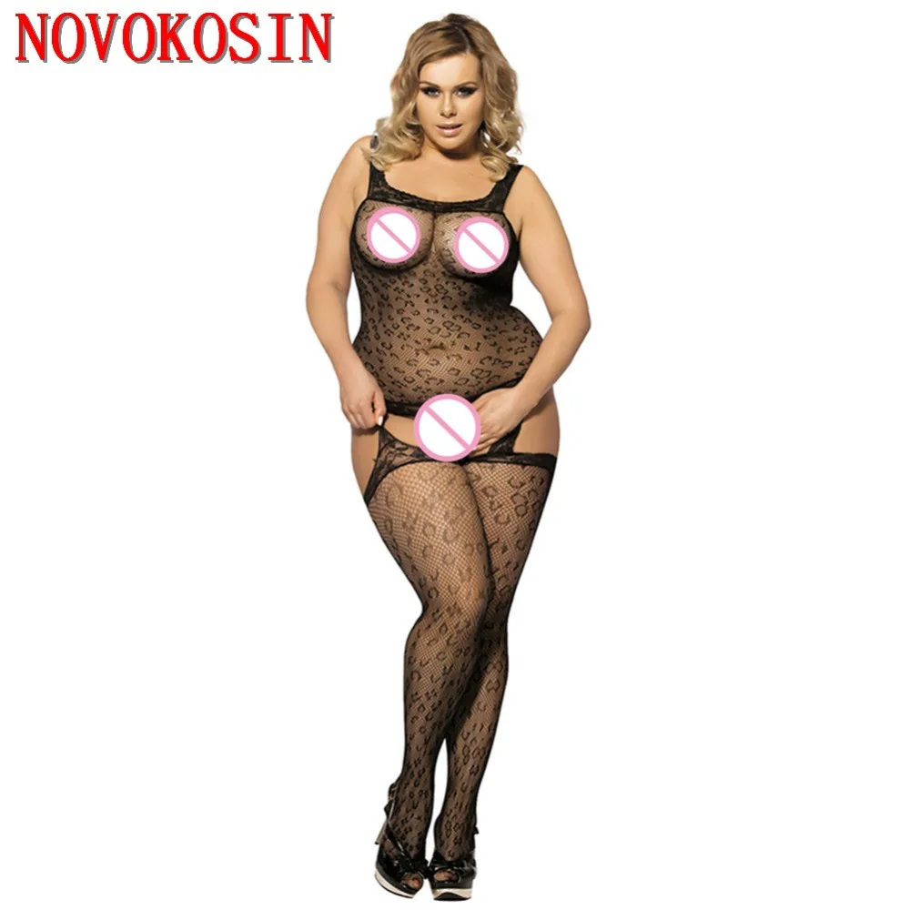 (4)