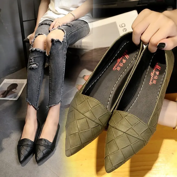 

2019 spring new women's flat shoes pointed shallow mouth set flat with lazy shoes casual student peas women's shoes