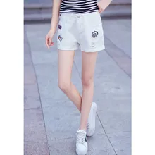 Women's Juniors Mid Rise Stretch Jeans Shorts with Flower Applique Rolled Hem Distressed Jeans Ripped Denim Shorts C311 distressed zip hem high rise jeans