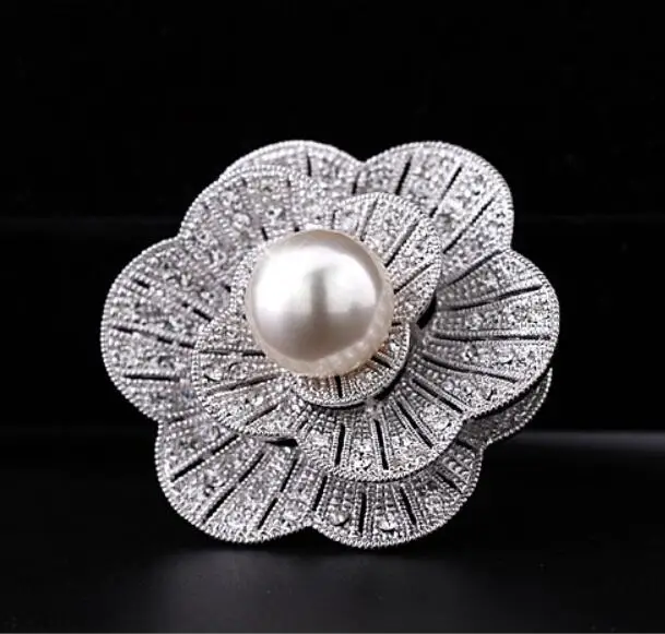 Clear Rhinestone Crystal Diamante &amp Ivory Pearl Center Flower Bouquet Pin Brooch | Украшения и аксессуары
