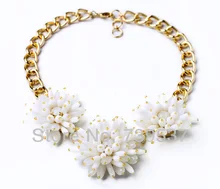 Fábrica Al Por Mayor de Oro Chapado Enlace Chan Collar de Acrílico Grande Florece el Collar Para Las Mujeres Hermosas