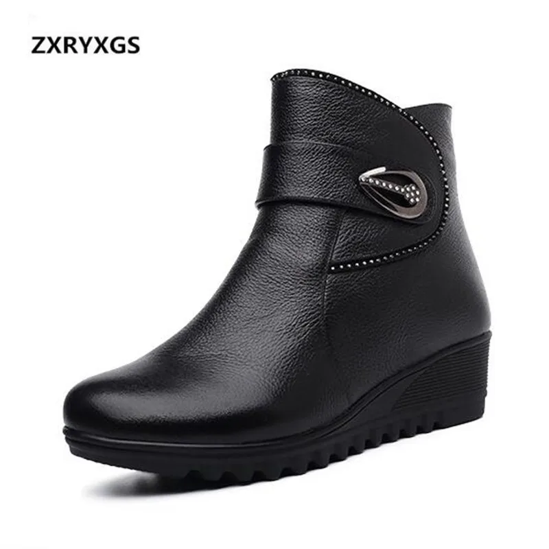 

2019 New Winter Boots Women Shoes Fashion Rhinestone Cow Leather Boots Warm Plus Velvet Women Boots Non-slip Comfort Ankle Boots