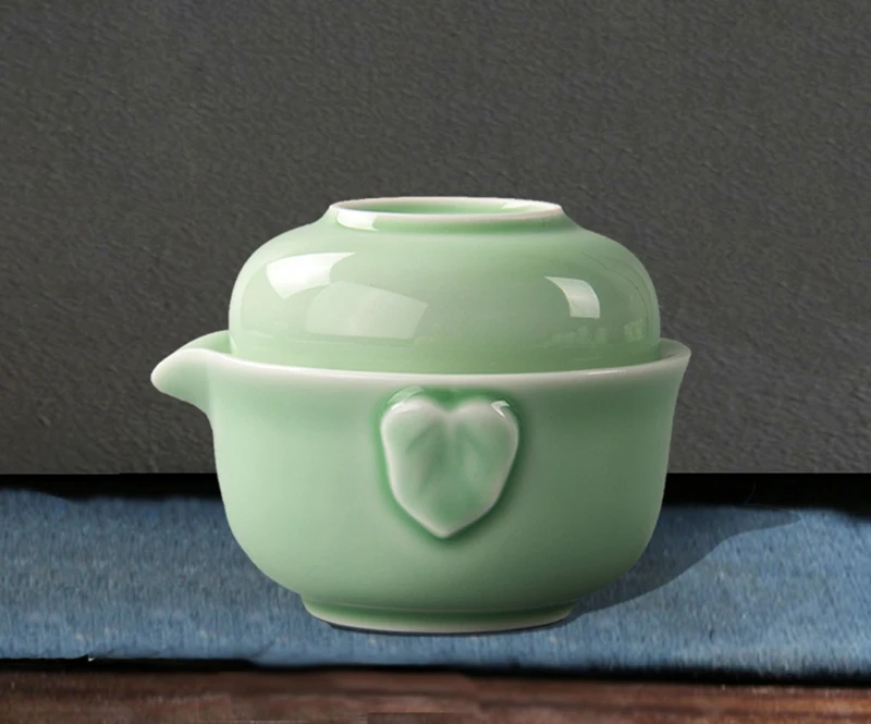 Высококачественный чайный сервиз Celadon 3D Carp gaiwan, зеленый элегантный чайный набор кунг-фу, включает 1 чайный горшок 1 чайную чашку, красивый легкий чайник