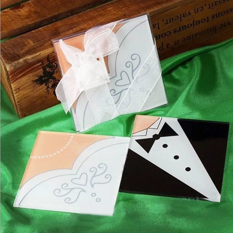 50pairs-Romantic-Style-Bride-and-Groom-Dress-Glass-Mug-Coaster-Wedding-Favors-Party-Decoration-Giveaways-For (1)
