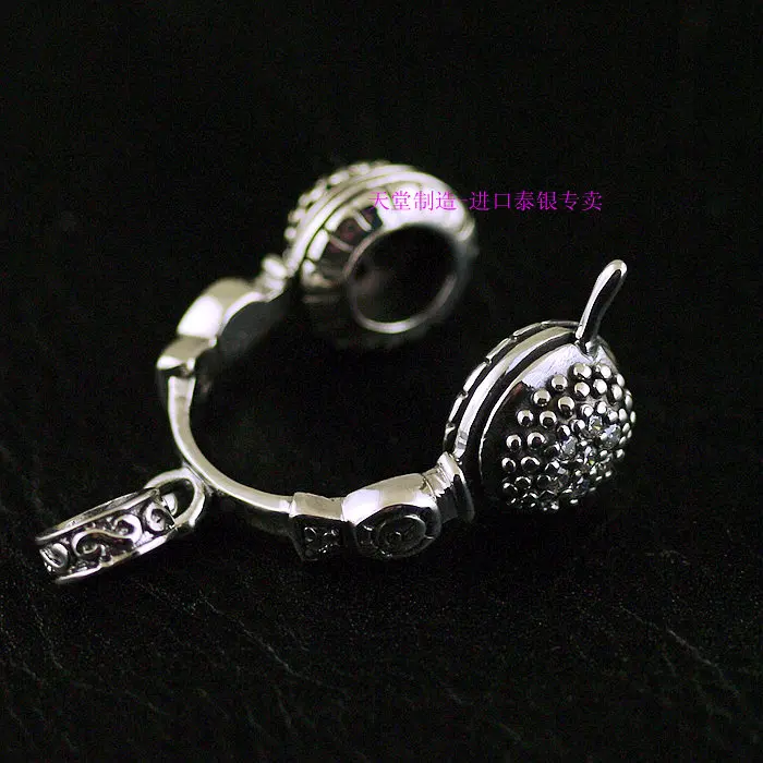 

Thai Silver Restoring Ancient Ways Set Auger Luxury Stereo Headset Ear Pendant