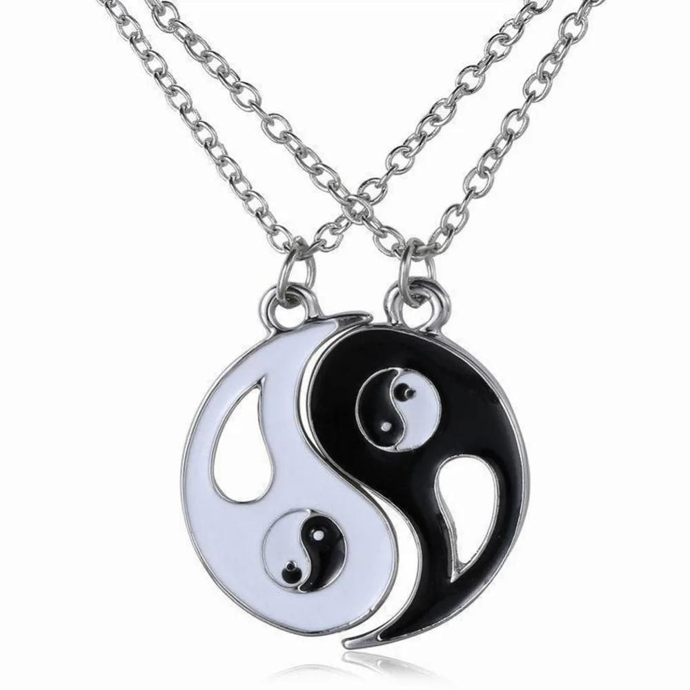 

2PC/Set Gossip Yin Yang Best Friends Charm Jewelry Party Pendant Necklace White Black Simple Choker Hot Wholesale