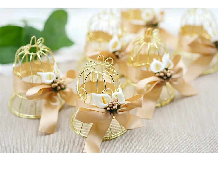 

100Pcs/lot Unique design Golden Metal Bird Cage Birdcage Box Candy Boxes Wedding Events Christmas Valentine 's Gift Favor