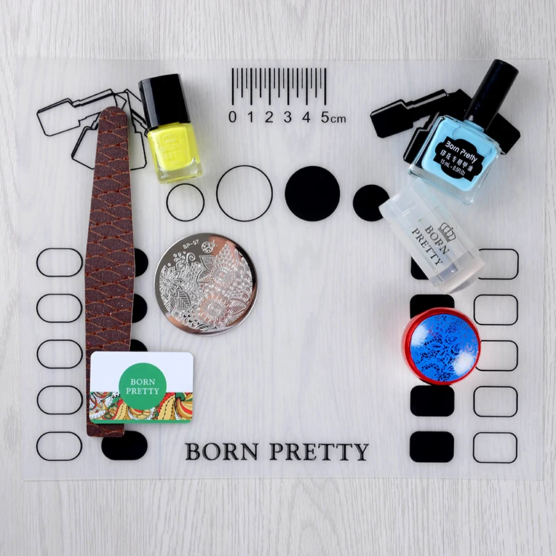 

1Pc BORN PRETTY Silicone Stamping Mat with Box 28*22cm Foldable Washable Pad Manicure Nail Art Tools