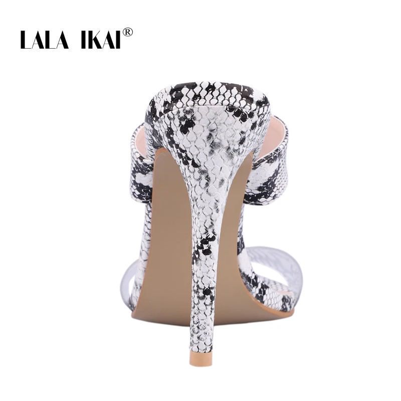 LALA IKAI/женские босоножки со змеиным узором Женские летние шлепанцы на очень