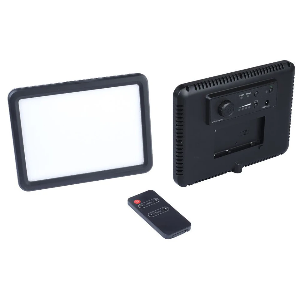 11249229559_1639077513_07