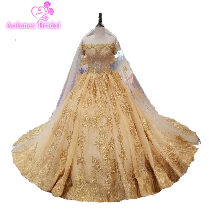 

Gorgeous Champagne Wedding Dress Royal Hemline Gold Bridal Formal Gown Chic Middle East Saudi Arabia Custom Made Wedding Dresses