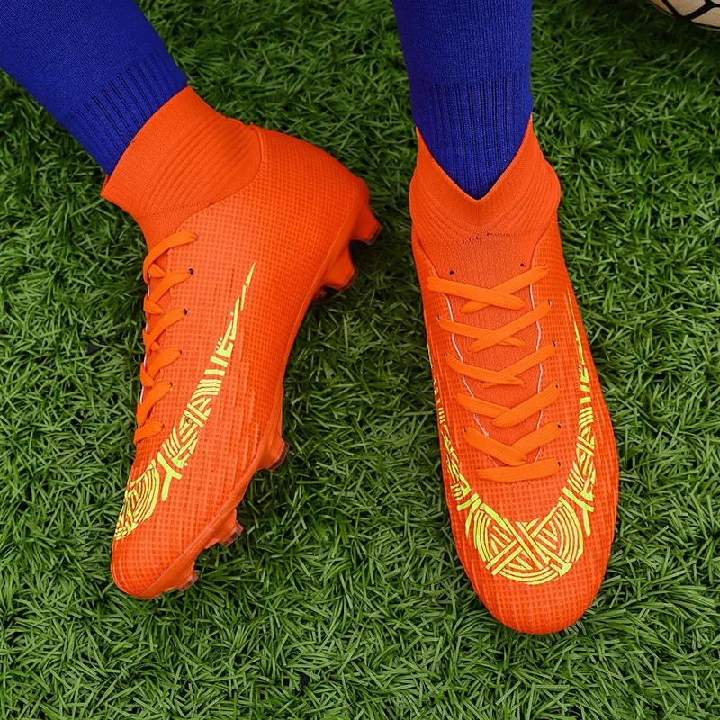 Zeeohh мужские высокие тренировочные ботильоны AG подошва футбольная обувь для игры вне помещений Спайк Высокие Мужские Оригинальные кошки с зажимом футбольные ботинки