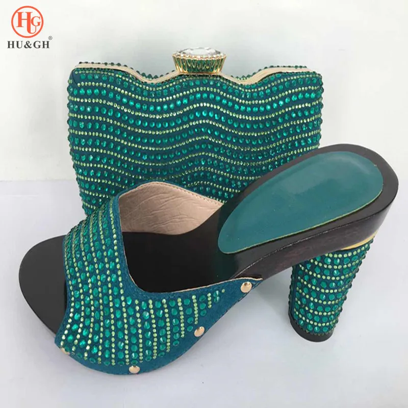 Комплект из итальянских туфель и сумочки, украшенных стразами, небесно-голубого цвета, обувь в нигерийском стиле и подходящая сумка, обувь