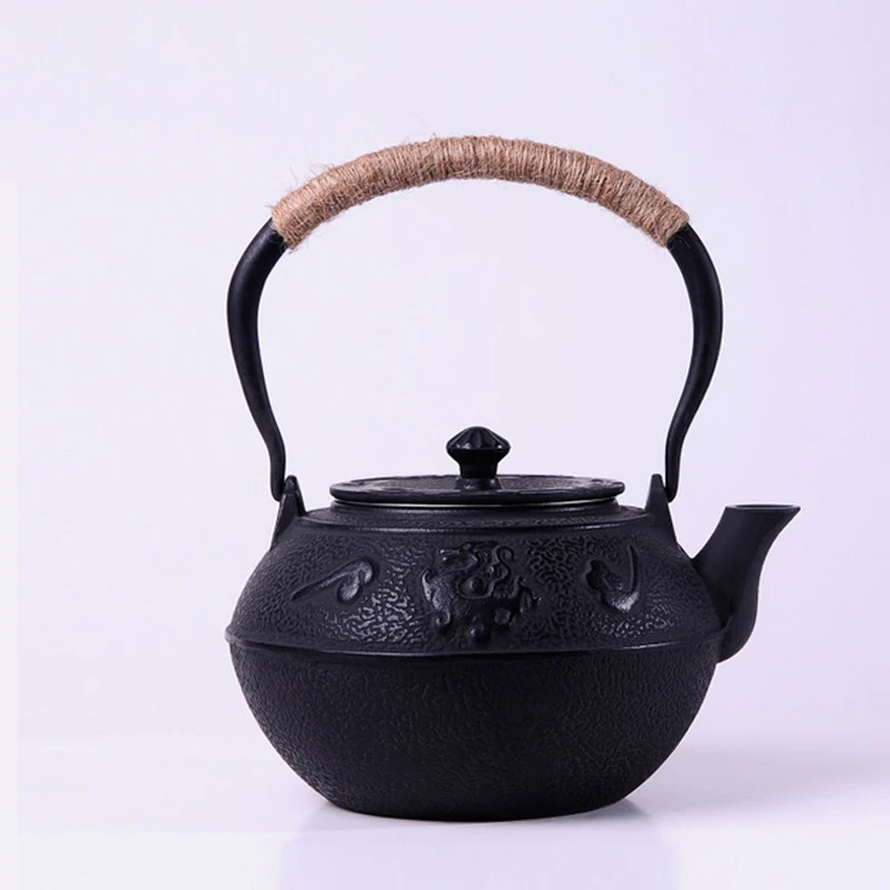 

RUIDA 1.2L Japanese Cast Iron Teapot Kettle with Stainless Steel Infuser Strainer SD026