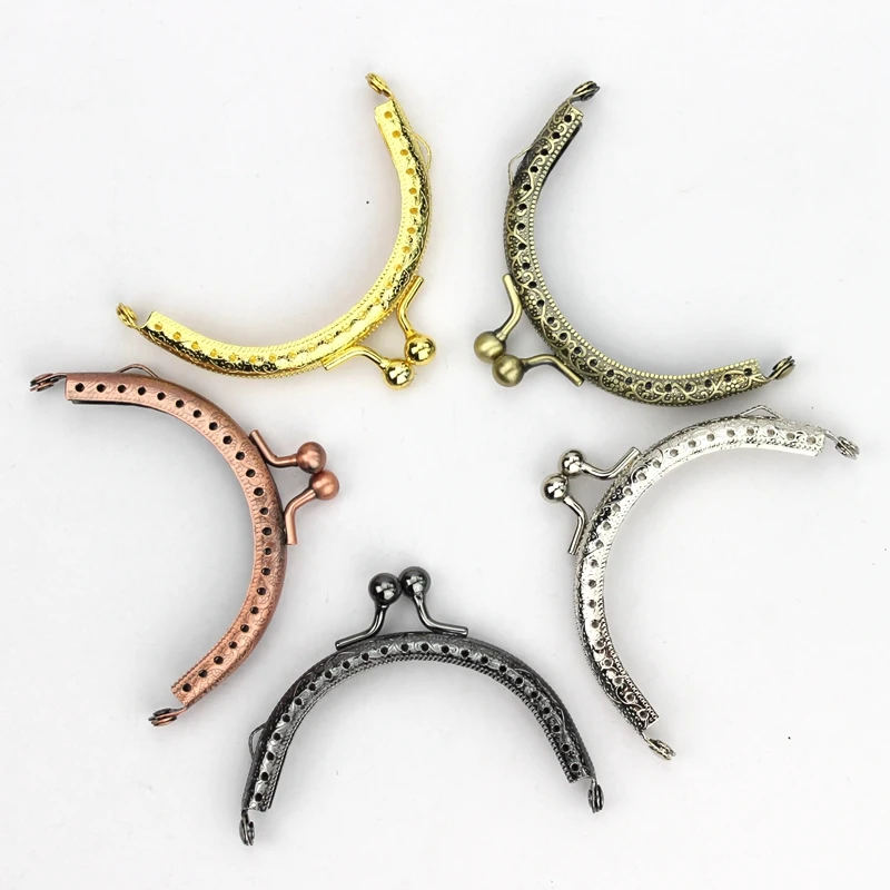 

5 pcs/lot DIY 8.5cm Elegant Press Mixed 5 Color Metal Purse Frame kiss bag clasp Handle for Bag Sewing Craft Tailor Sewer