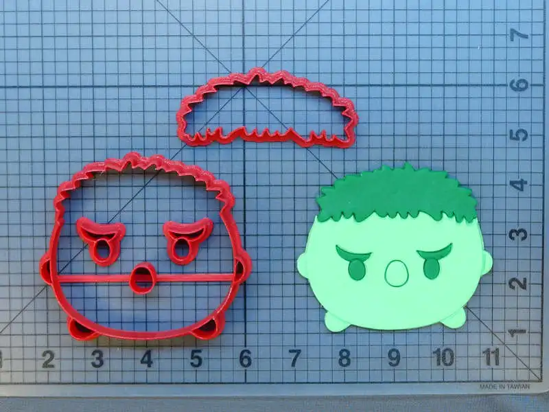 JB_Hulk-Toy-266-474-Cookie-Cutter-Set-Super-Hero-Toy-266-474_
