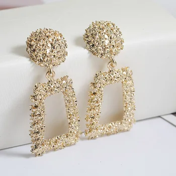 

Newest Fashion Women's Earrings 2019 European Design Drop Earrings Gift For Friend Valentine's Day Present