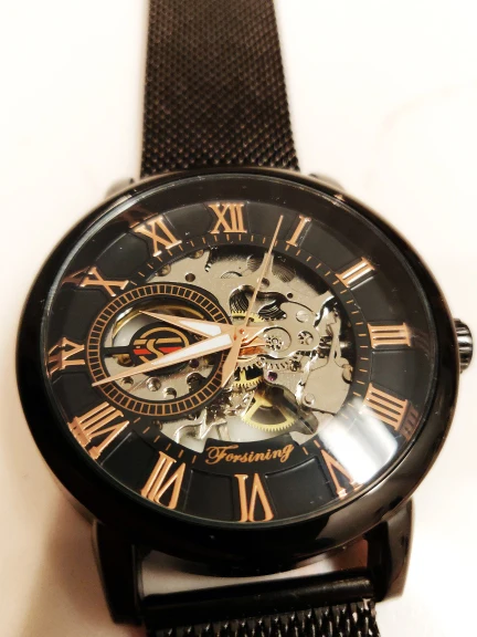Montre squelette, bracelet maille