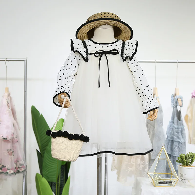 

Girls baby temperament wave dress 2019 spring new style small flying sleeves wave point dress long sleeve princess dress