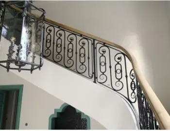 

Hench 100% handmade forged custom designs wrought iron step railing