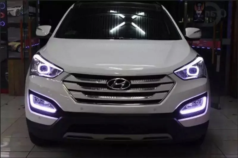 Светодиодный дневной ходовой светильник DRL для hyundai IX45 New santa fe 2013-15, аксессуары для парковки, чисто белый, с желтым поворотом светильник