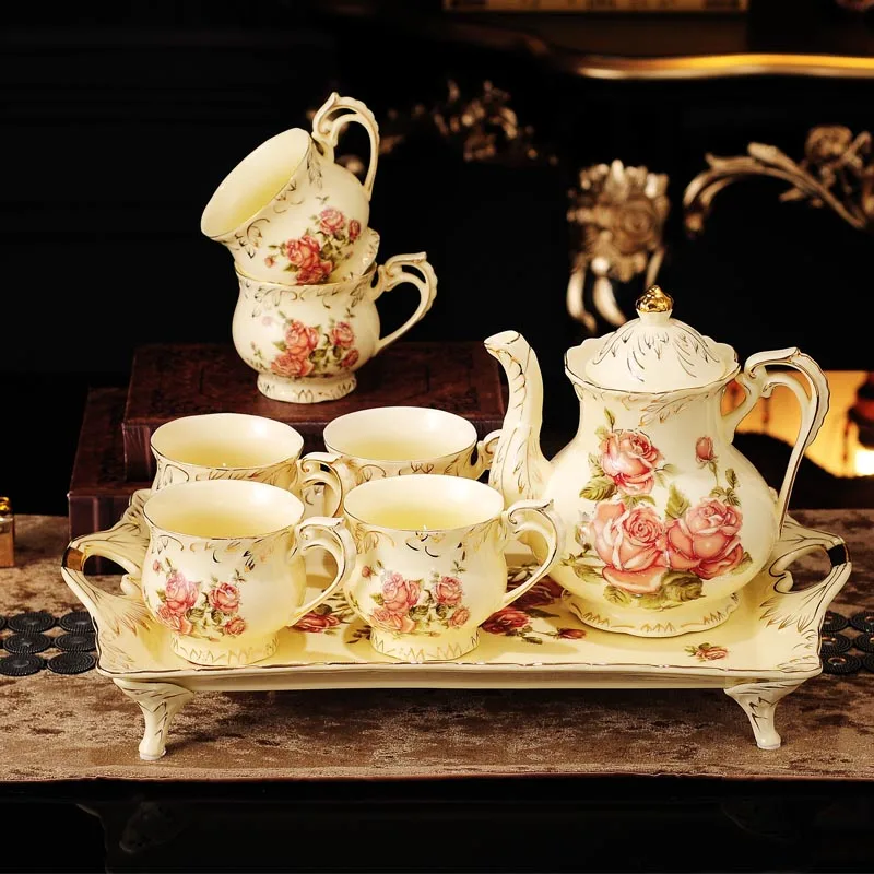8 шт. креативный Европейский роскошный чайный сервиз, фарфоровый кофейный сервиз цвета слоновой кости с красными розами, вечерние украшения для свадьбы - Цвет: sk01