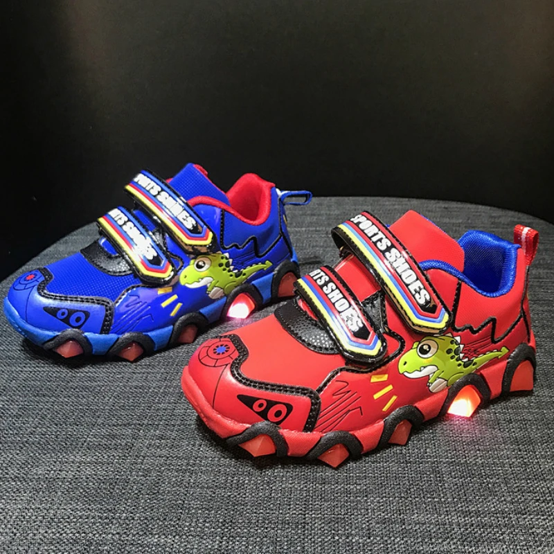 

2019 New Luminous Glowing Led Shoes for Boys Lighted Led Baby Children Sneakers Boys Sport Loafers Casual Kids Red Blue Cartoon