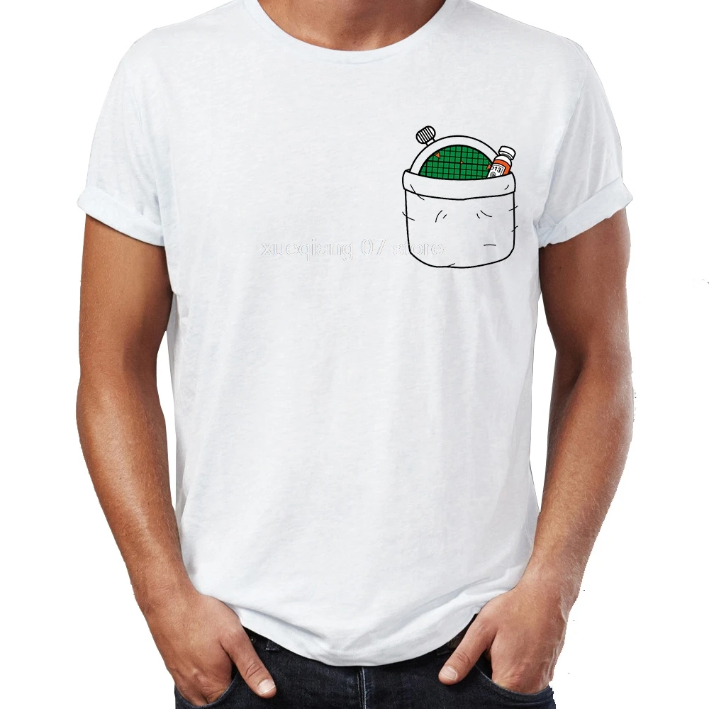 

Maglietta degli uomini di Tasca Bulmas Dragon Ball Radar Divertente Anime Tee