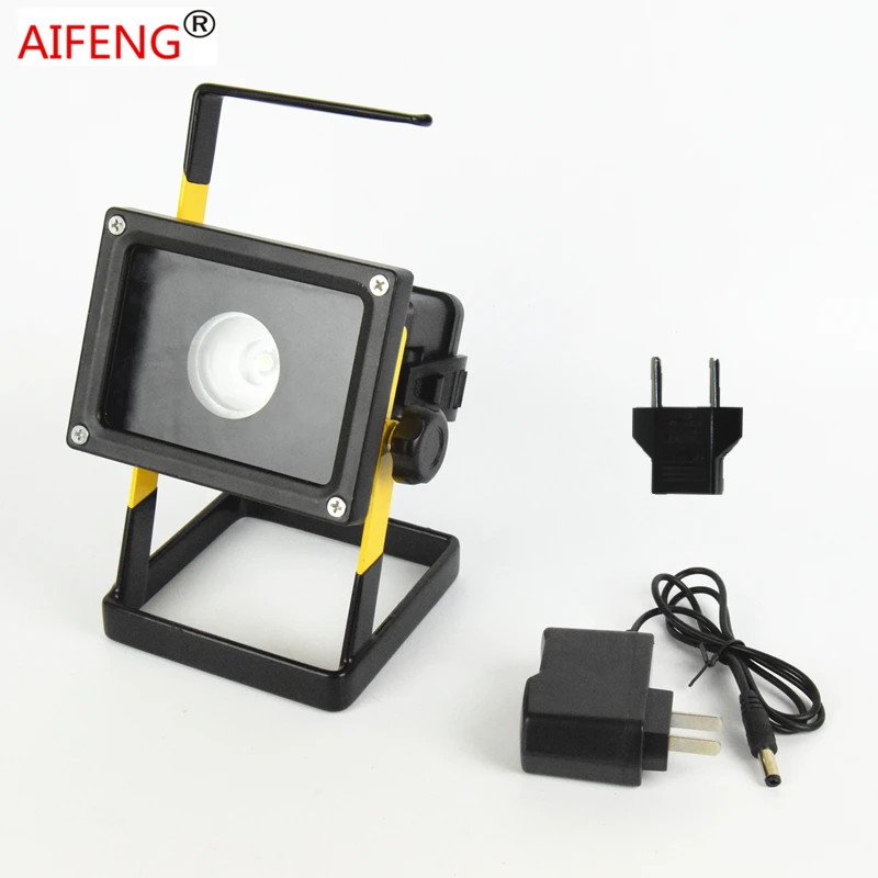 

AIFENG 30W 2400LM powerful flashlight with charger for camping 18650 lights outdoor portable rechargeable camping lanterns T6