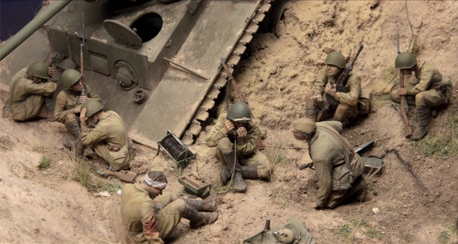 

1/35 Resin Figure Model Kit Under Fire Red Army Infantry Ten Figures Unassembled unpainted Top
