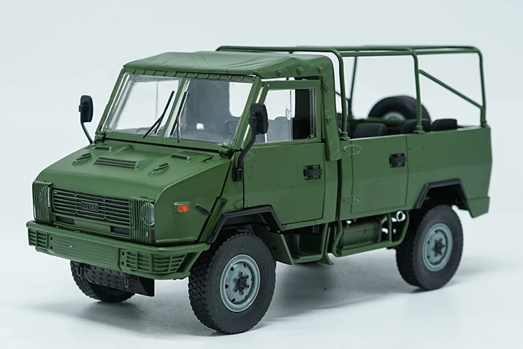 

1:24 Diecast Model for NAVECO IVECO NJ2046 ARMY Truck (Green) Alloy Toy Car Miniature Collection Gifts Van