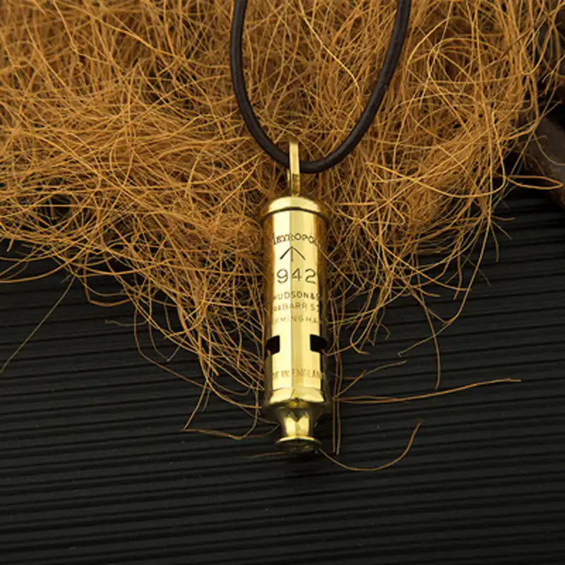 couleur Al/éatoire 1pc Arbitre Sifflet En Acier Inoxydable Coup De Sifflet En M/étal Sifflet Avec Longe Sport Classic Design Whistles Durgence Whistles