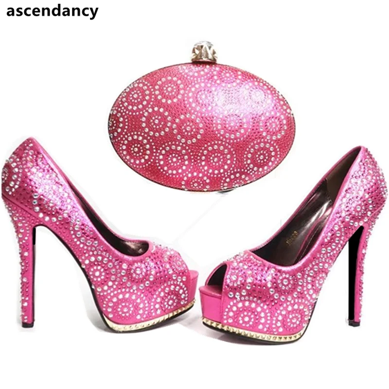 pourpre Nigérians Chaussure vert Chaussures Avec pink Décoré Bleu or Sacs Africaine Strass À fuchsia De Dames Italiennes Pour Ensemble Et Mariage Sac Correspondre 4qppw1