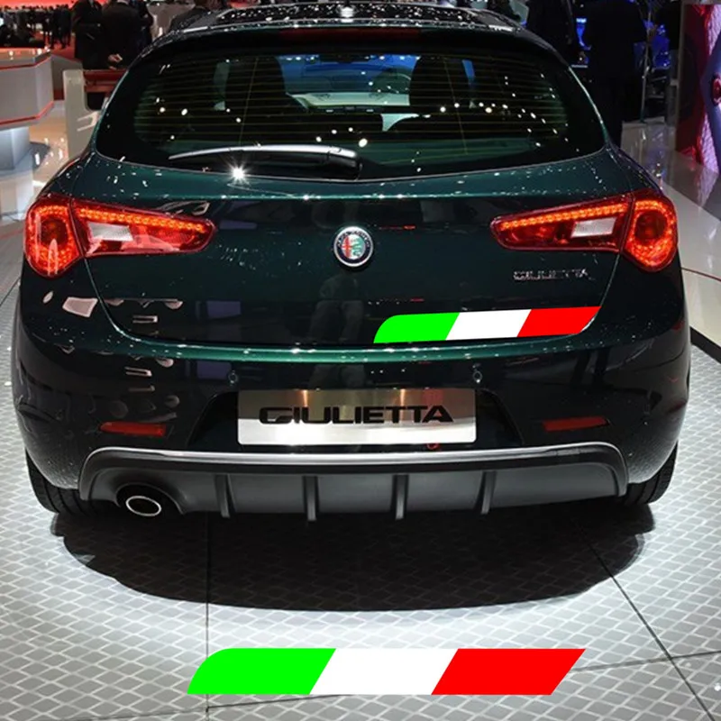 1pcs NEW Flag of Italy Car Side Fender Rear box Emblem Badge Stickers for Alfa Romeo Giulietta Giulia Spider GT Fiat Maserati