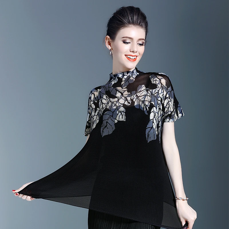 

P Y 17-690 Wrinkled Top 2018 Summer New Slim High Collar Print Pleated T-Shirt Women's Short Sleeve Pleated Top Free Shippin