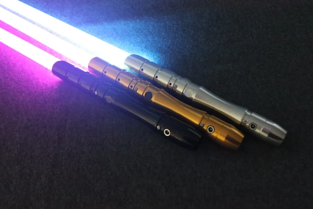 2018 New 1 Pcs Cosplay Lightsaber With Light Sound Led Red Green Blue Saber Laser Metal Sword Toys Birthday Star Kids Gifts Game (9)