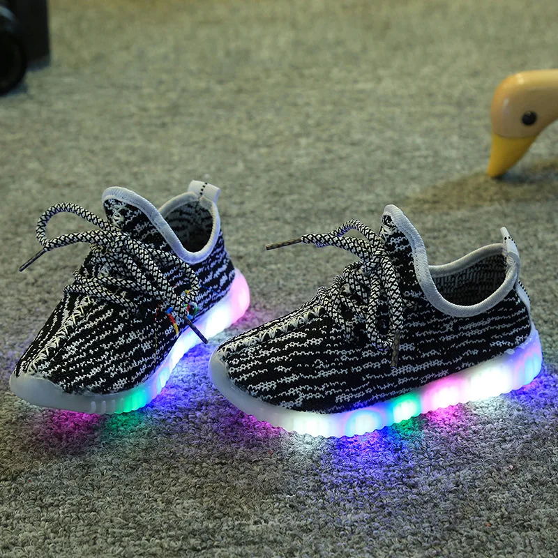 Baby Girls LED Luminous Sneakers Mesh Floral Soft Light Up Casual Sport Shoes for 1-6 Years Old Child Kids Toddler