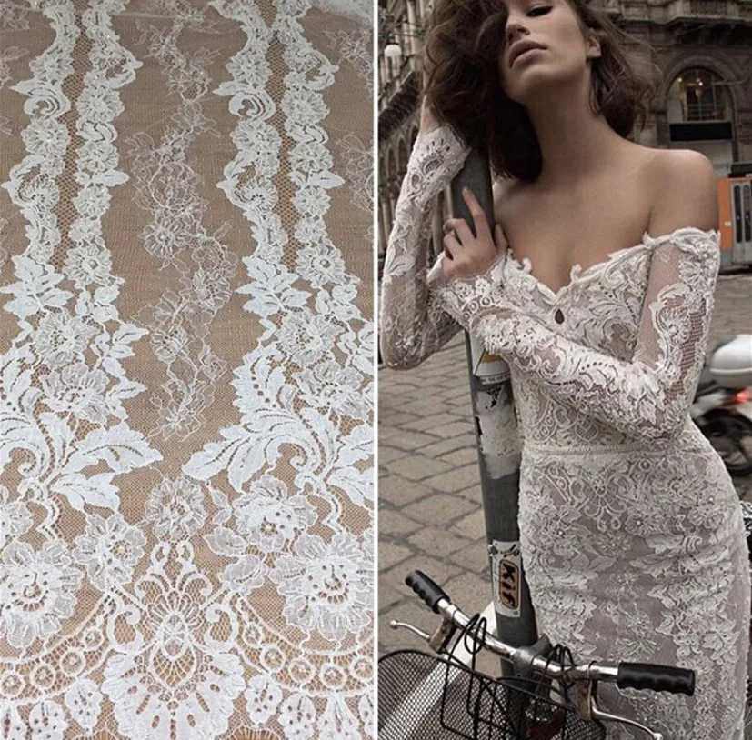 

High end 150 CM X 300 CM Off white exquisite French Chantilly lace embroidery fabric for wedding dress home decorative fabric