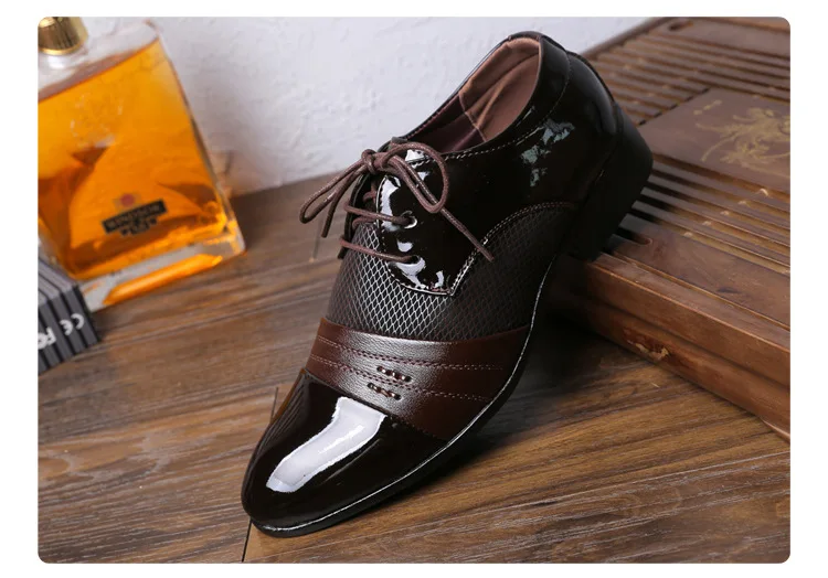 New Arrival Men Formal Shoes Breathable Lace-up Flat Pointed Toe Business PU Leather Footwear Male Dress Shoes