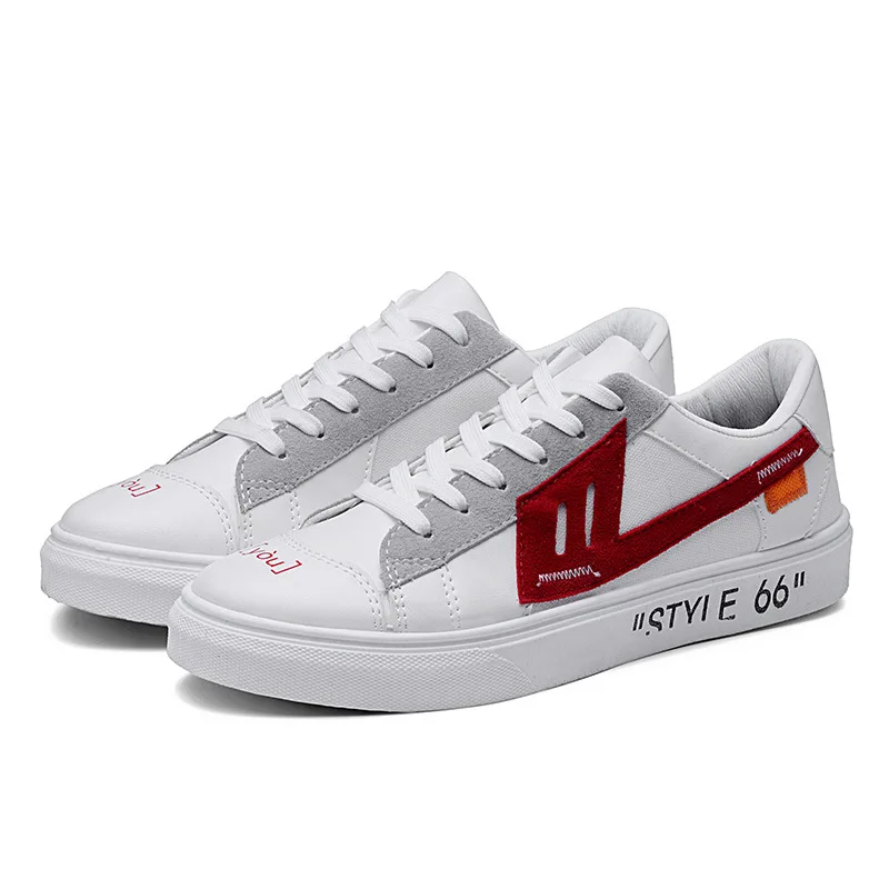 

2019 Hot explosions students flat-bottomed sneakers trend small white shoes Korean version of breathable casual shoes men