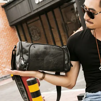 

BULLCAPTAIN The first layer of leather handbag pillow cross section Bag locomotive fitness postman sports men's travel bag