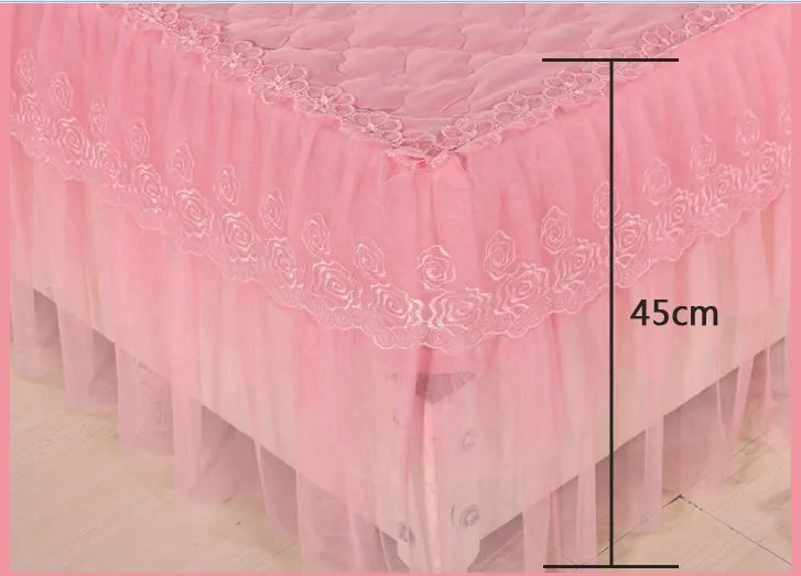 Хлопковый стеганый Роскошный розовый/красный цветок Кружевной Край свадебное украшение кровать юбка для девочек король/королева/полный размер покрывало комплект