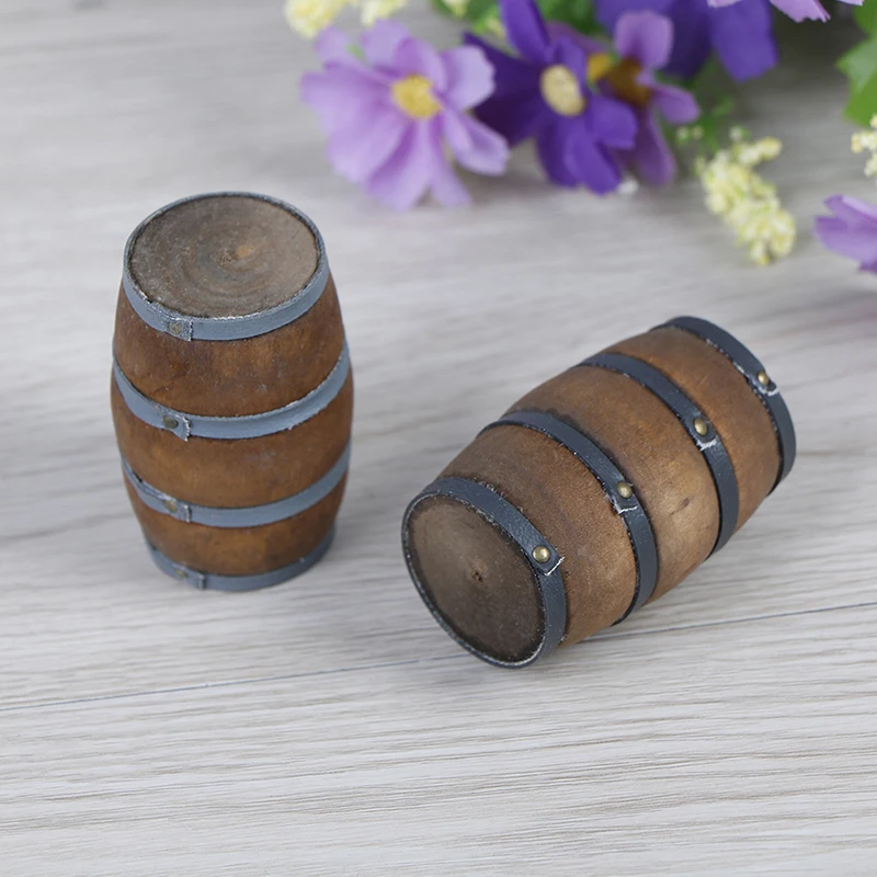 

Mini Wooden Red Wine Barrel Miniature Beer Barrel Beer Cask Beer Keg for Dolls House Decoration 1:12 Scale Dollhouse Accessories