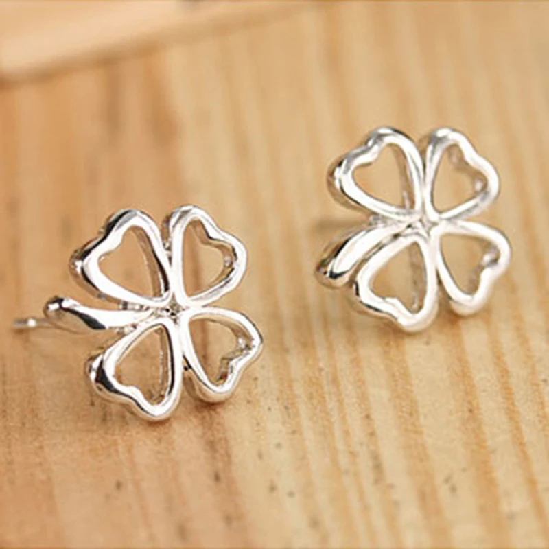 

KARASU Fashion Korean Jewelry Wholesale Popular Hot Silver-color Hollow Clover Stud Earrings For Women