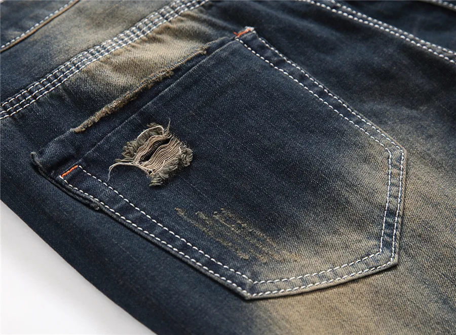 Модные Рваные джинсы Для мужчин лоскутное выдалбливают печатных нищий укороченные штаны человек в ковбойском стиле джинсовые брюки