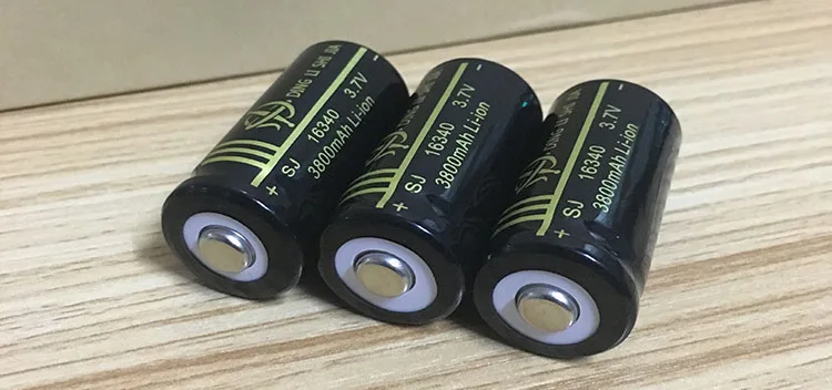 4 шт 16340 Батарея 3800 mAh Li-Ion Перезаряжаемые Батарея 3,7 V лазерная ручка батареи+ ЕС Plug 18650 регулируемые двойной батарея Зарядное устройство