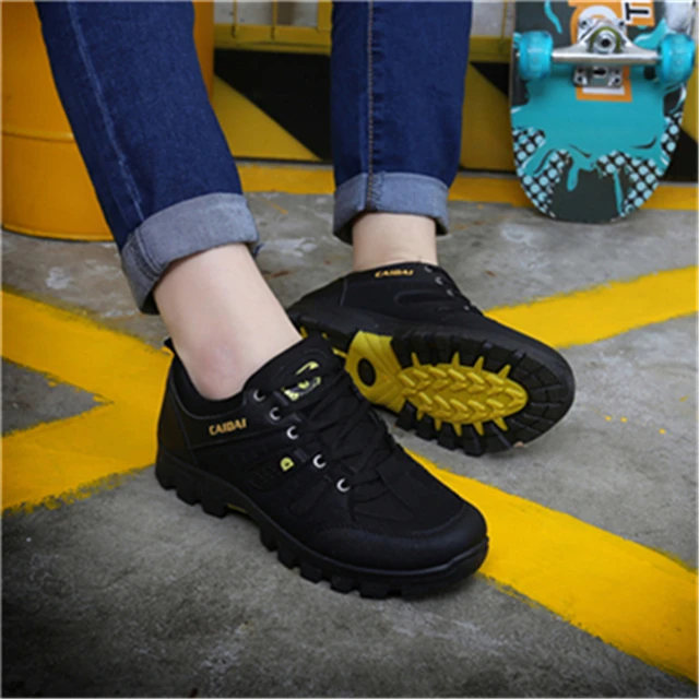 New Male Hiking Shoes Waterproof Sneakers Breathable Hiking Men Shoes Climbing Sport Shoes 2018 Spring men Trekking Shoes