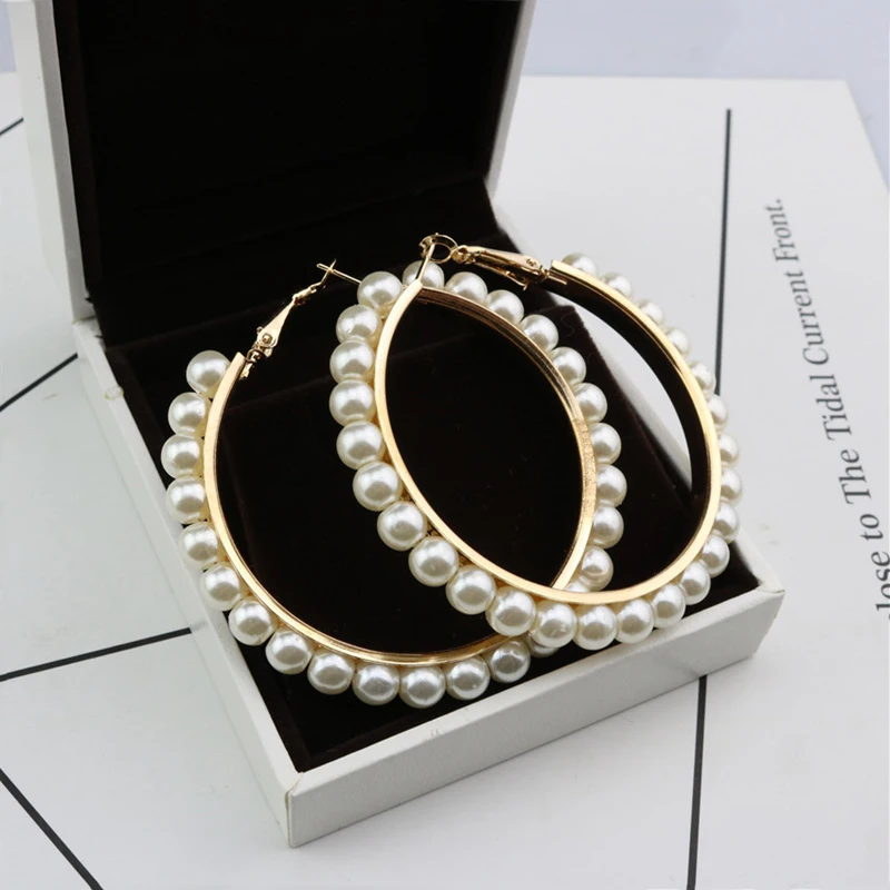 QCOOLJLY 48 мм большой круглый петлей кольцевое Золотое кольцо серьги панк-рок Свадебные конструкции имитация жемчуга; ожерелье круглые серьги-кольца