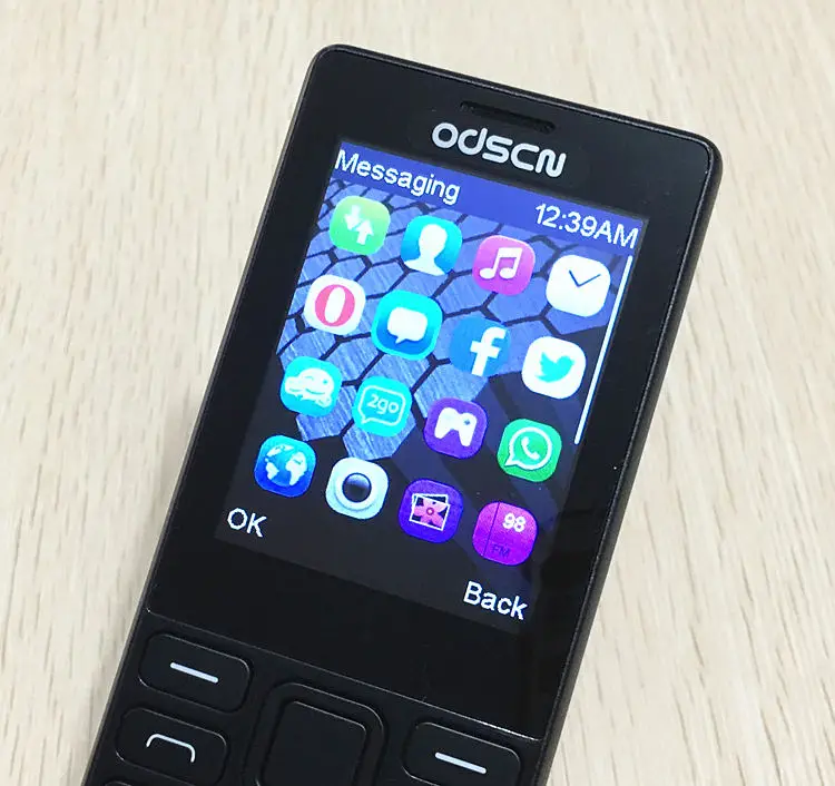 2,4 "Dual Sim FM радио bluetooth-громкоговоритель мобильный телефон дешевые Китай gsm сотовые телефоны русская клавиатура кнопка ODSCN 216