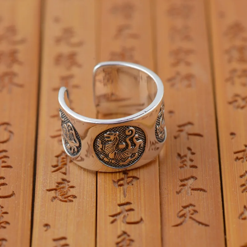 Кольцо из стерлингового серебра бледно-четыре кольцо с изображением животного S999 тысячи тонкой серебряной Серебряный, античный стиль Откр... Кольцо из стерлингового серебра бледно-четыре кольцо с изображением животного S999 тысячи тонкой серебряной Серебряный, античный стиль Откр...